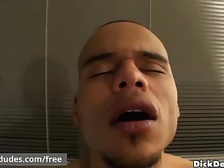 Latino Twink Get His Dick Sucked Hard - Reality Dudes